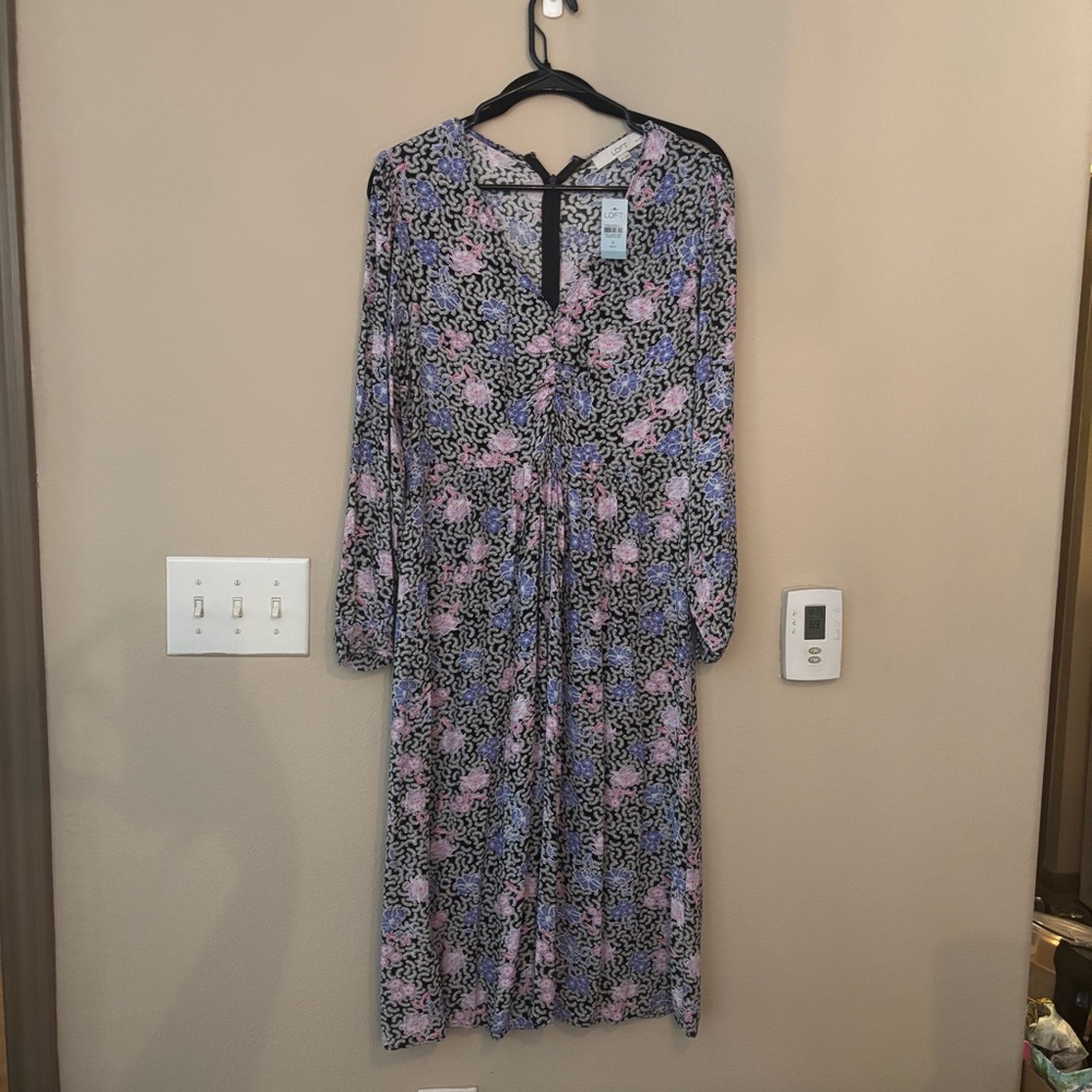 LOFT Floral Midi Dress 6 Petite NWT Long Sleeve V-Neck - Picture 4 of 8